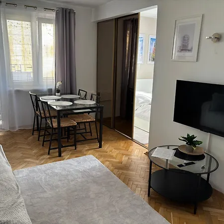 Апартаменти Przytulne Mieszkanie W Sercu Jezyc - Spacer Do Centrum