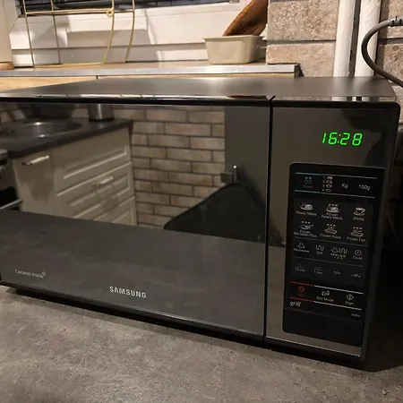 Przytulne Mieszkanie W Sercu Jezyc - Spacer Do Centrum Познань