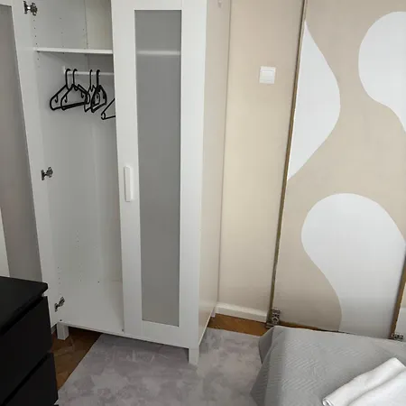 Lägenhet Przytulne Mieszkanie W Sercu Jezyc - Spacer Do Centrum *