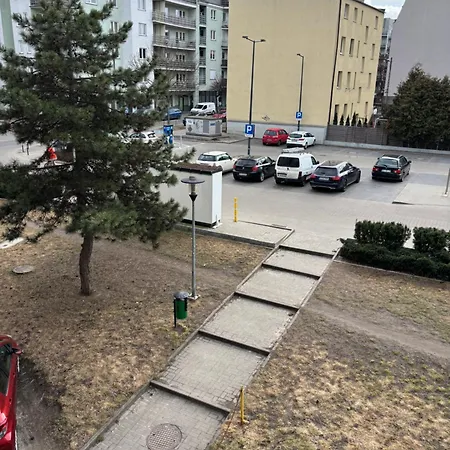 Lägenhet Przytulne Mieszkanie W Sercu Jezyc - Spacer Do Centrum