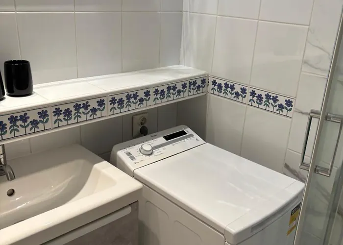 Апартаменти Przytulne Mieszkanie W Sercu Jezyc - Spacer Do Centrum *