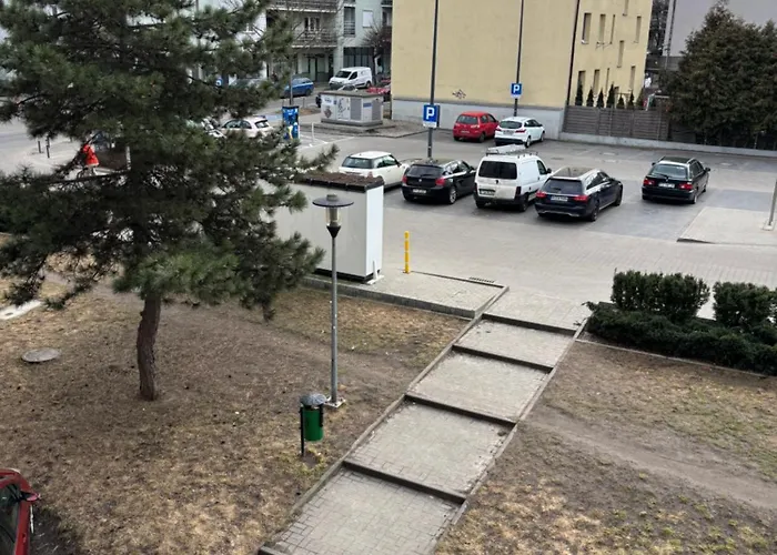 Апартаменти Przytulne Mieszkanie W Sercu Jezyc - Spacer Do Centrum